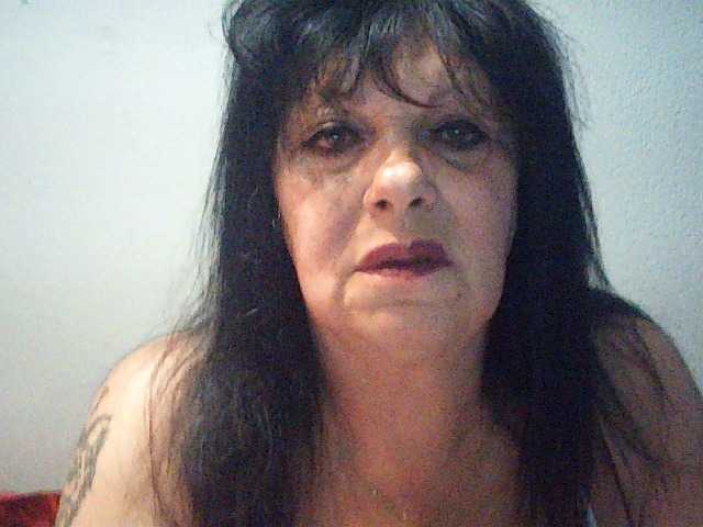 Charms live cam on BongaCams