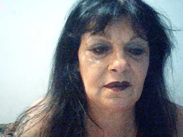 Charms live cam on BongaCams
