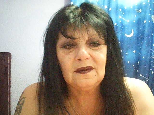 Charms live webcam show