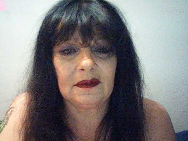 Charms live cam on BongaCams