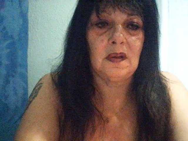 charms live sex