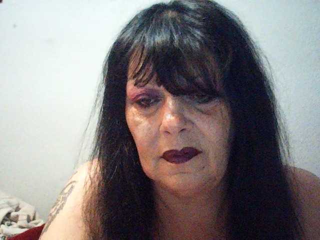 Charms live cam on BongaCams