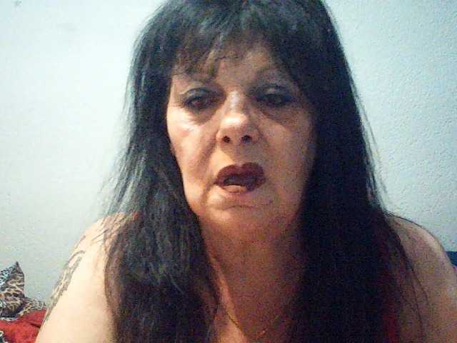 Charms live cam on 