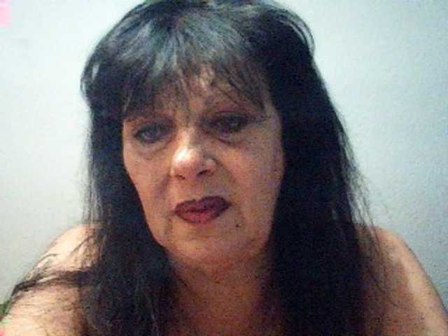 Charms live cam on BongaCams