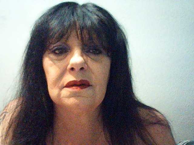 Charms live cam on BongaCams