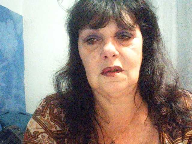 Charms Live Cam on BongaCams