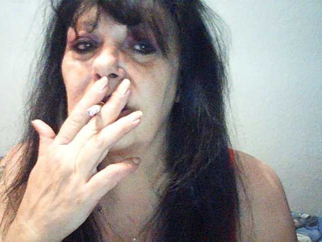 Charms live cam on BongaCams