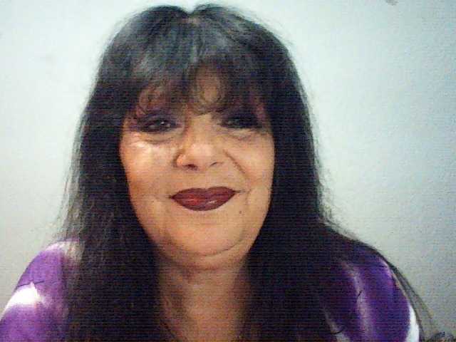 Charms live cam preview