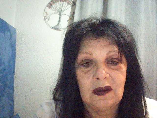 Charms live cam on BongaCams