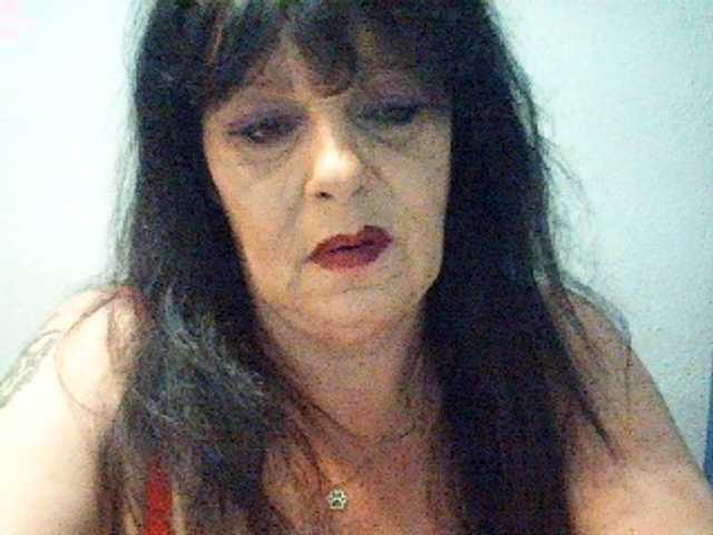 Charms live cam on BongaCams