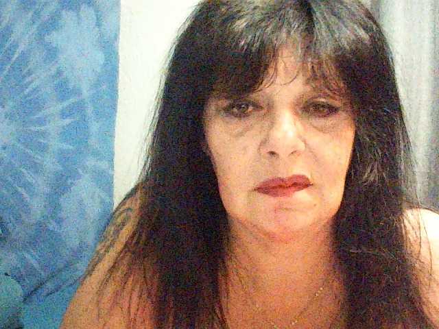 Charms live cam on BongaCams