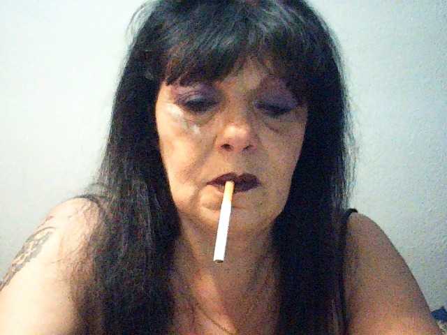 Charms live cam on BongaCams