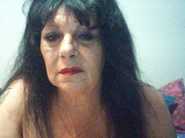Charms live cam