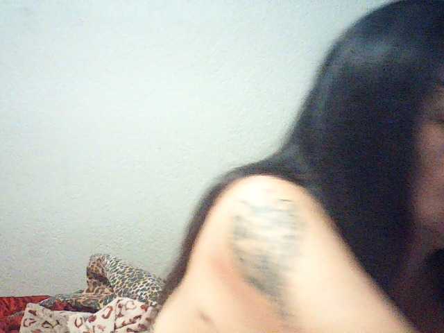 Charms live cam on BongaCams