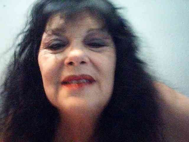 Charms live female cam on bongacams