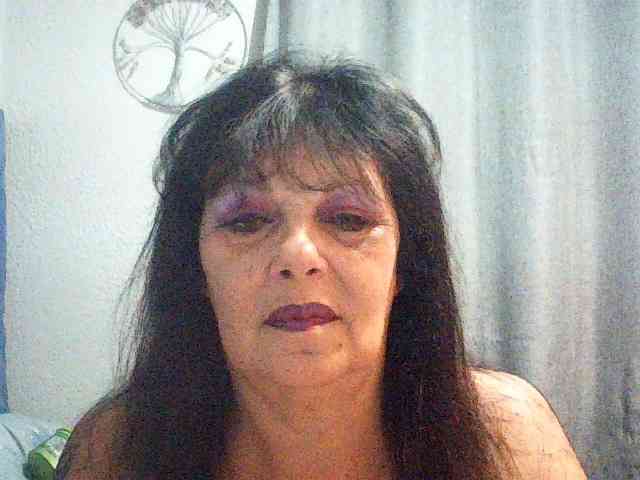 Charms Live Webcam on BongaCams