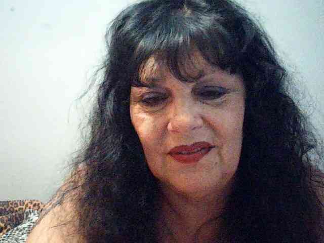 Charms live female cam on bongacams