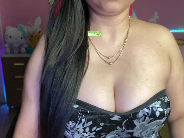 Jasmine6 live cam on BongaCams