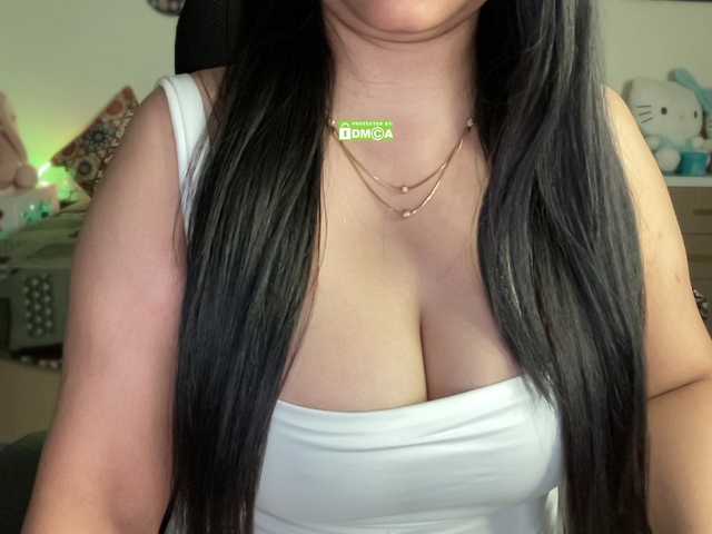 Jasmine6 live cam on BongaCams