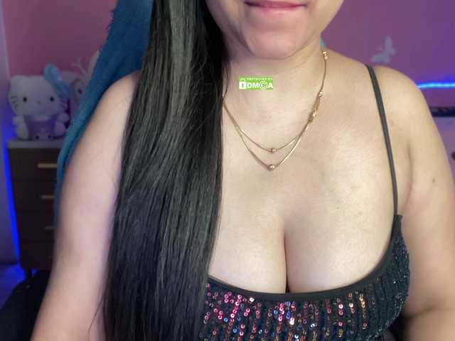 Jasmine6 live cam on BongaCams
