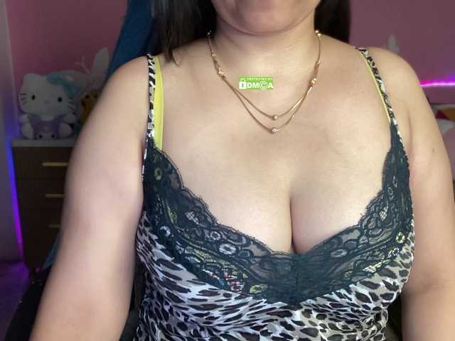 Jasmine6 live cam on BongaCams