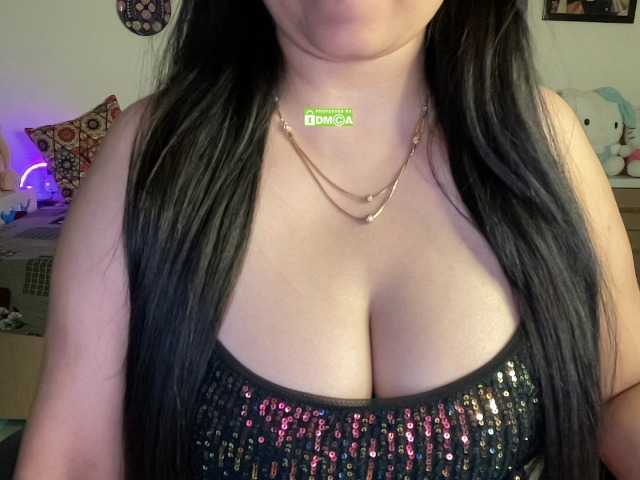 Jasmine6 live cam on BongaCams