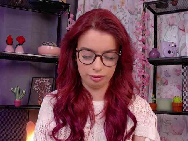 SophieRae webcam