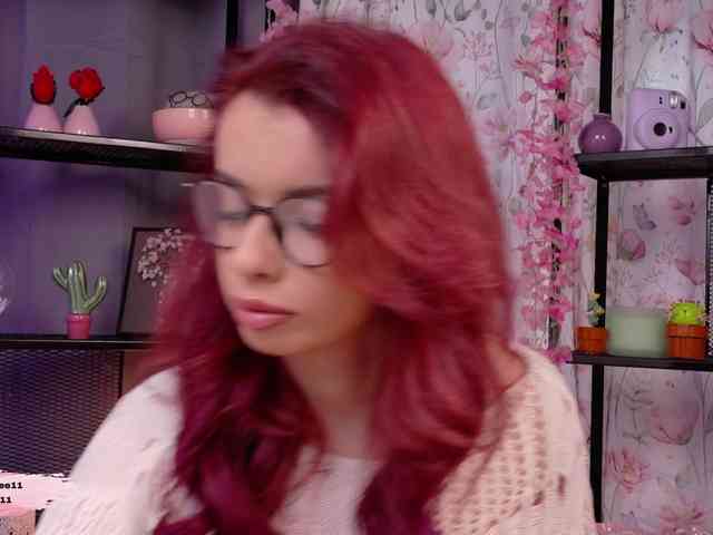 SophieRae webcam