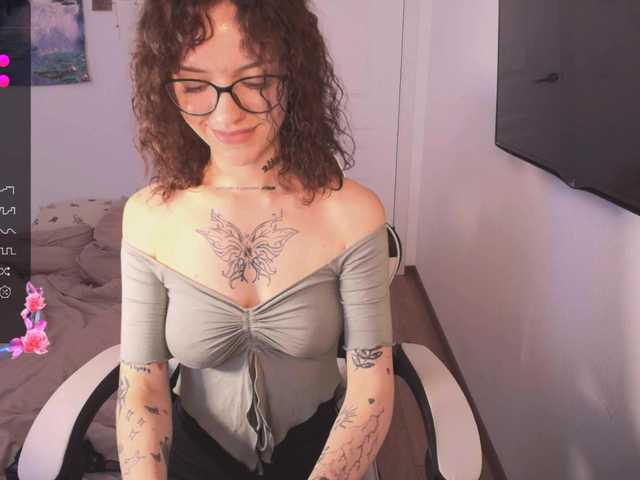 BeccaWhite live webcam show