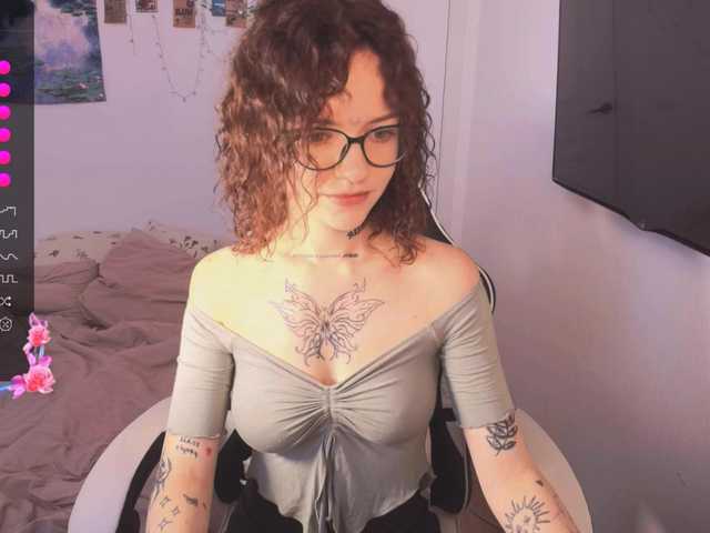 BeccaWhite live webcam show
