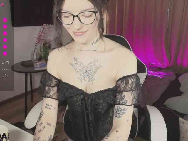 BeccaWhite webcam