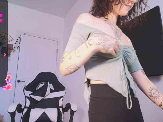 BeccaWhite webcam