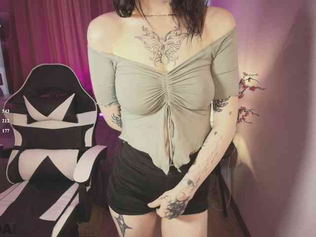BeccaWhite webcam