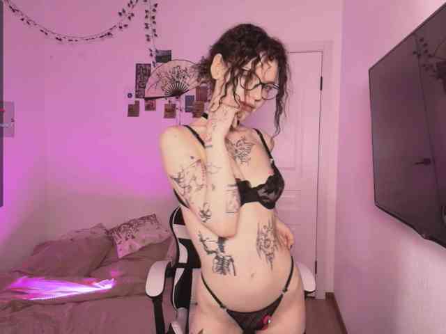 BeccaWhite webcam