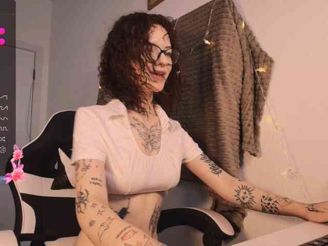 BeccaWhite webcam