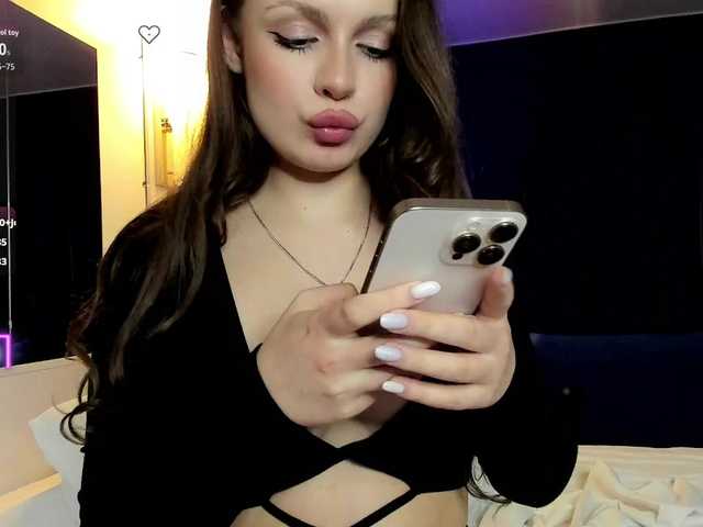 sweettitsbby live cam on BongaCams