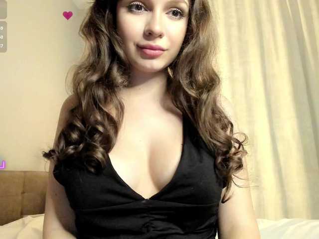 sweettitsbby live cam on BongaCams