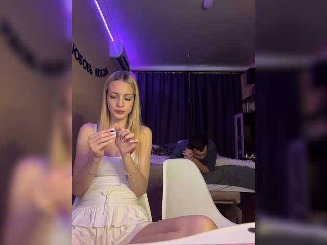 Lesanamikki live cam on BongaCams