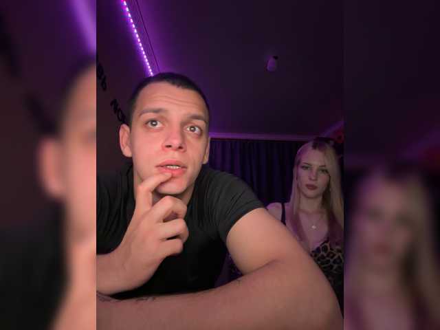 le modèle Vilamikki est en webcam porno dans un show sur le site bongacams, il possède les tags suivants: White/Caucasian,Blonde,Hairy