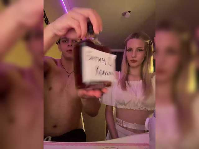 lesanamikki live show