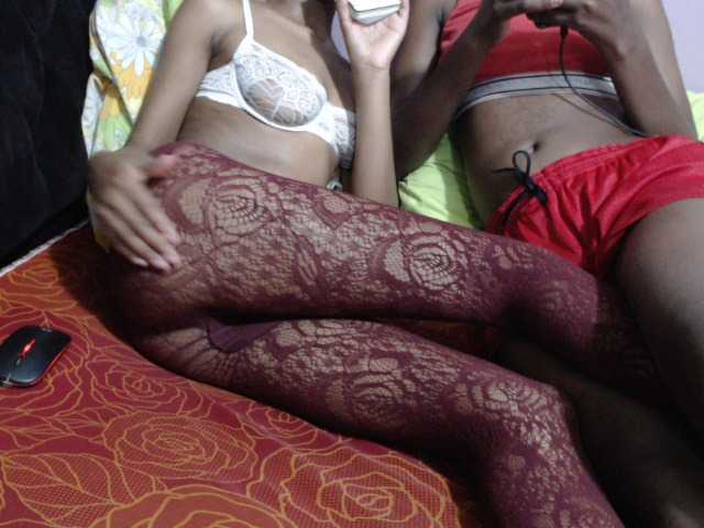 Lovewins live cam on BongaCams