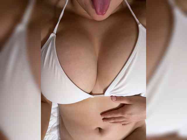 Cherry69Kiss Live Webcam on BongaCams