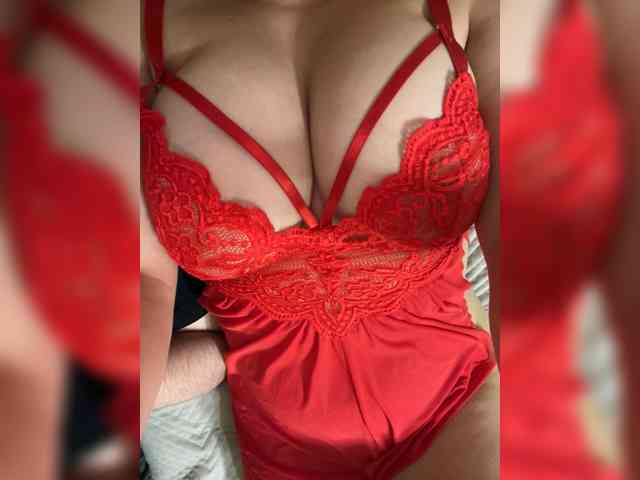 Cherry69Kiss Live Webcam on BongaCams
