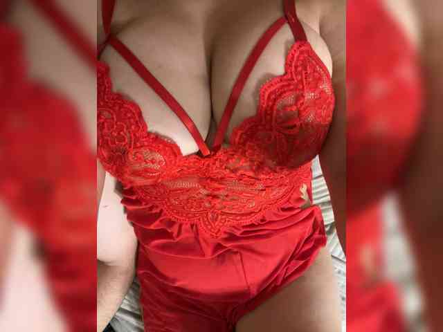 Cherry69Kiss webcam