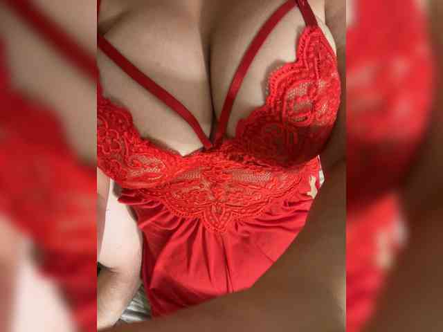 Cherry69Kiss webcam