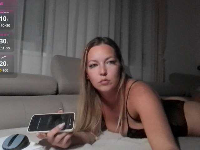 Brigii live cam on BongaCams