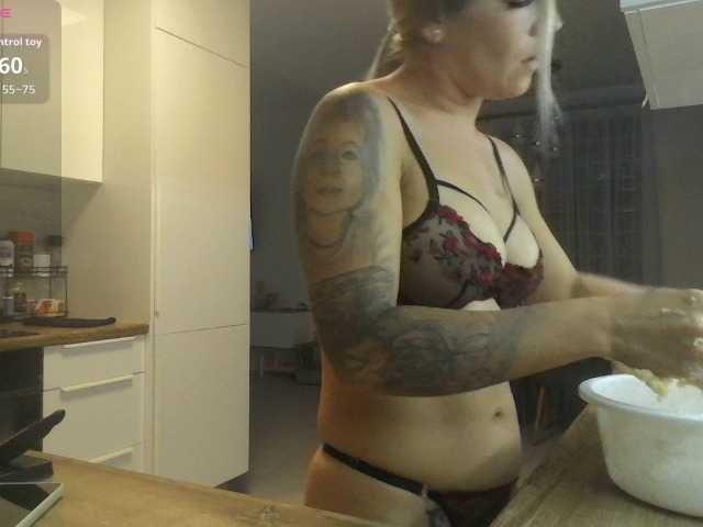 Brigii live cam on BongaCams