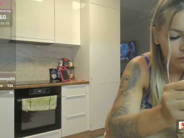 Brigii live cam on BongaCams