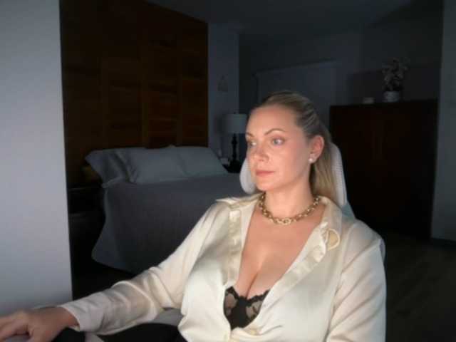 go to chat with MissDoubleD