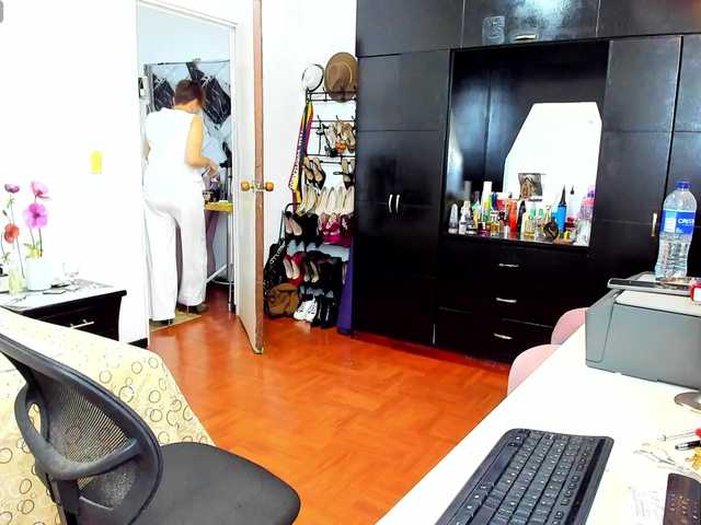 AngelinaStone65